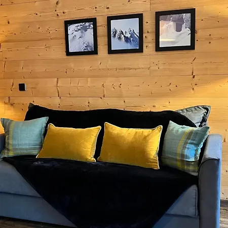 Apartment Le 41 Du Lyret - Type Pour Deux Avec Vue Sur Les Aiguilles Dans Centre Chamonix