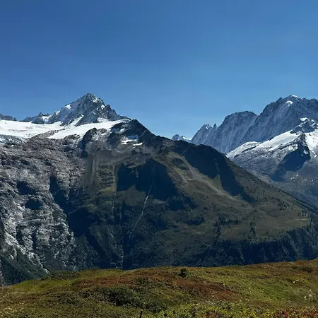 Le 41 Du Lyret - Type Pour Deux Avec Vue Sur Les Aiguilles Dans Centre